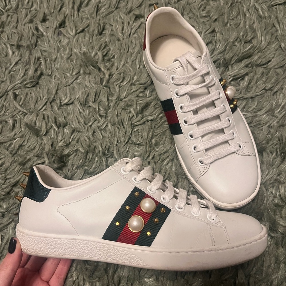Gucci Sneakers